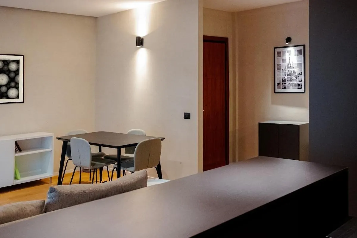 Roma Urban Retreat Apartment